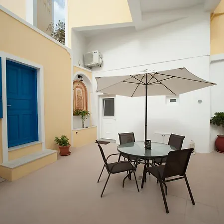 Lefteris Traditional Pensjonat Fira (Santorini)
